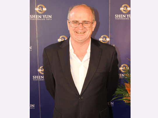 Former Councillor Says Shen Yun ‘Very uplifting’