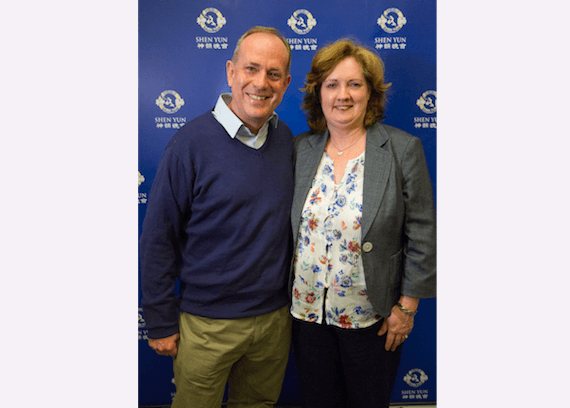 Shen Yun Worth Every Cent, Says Teacher