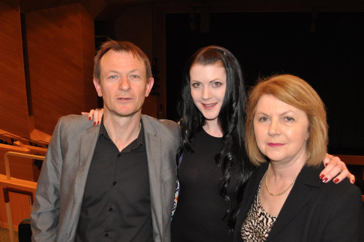 Singer-Songwriter: Shen Yun ‘Beautiful as Well as Amazing’