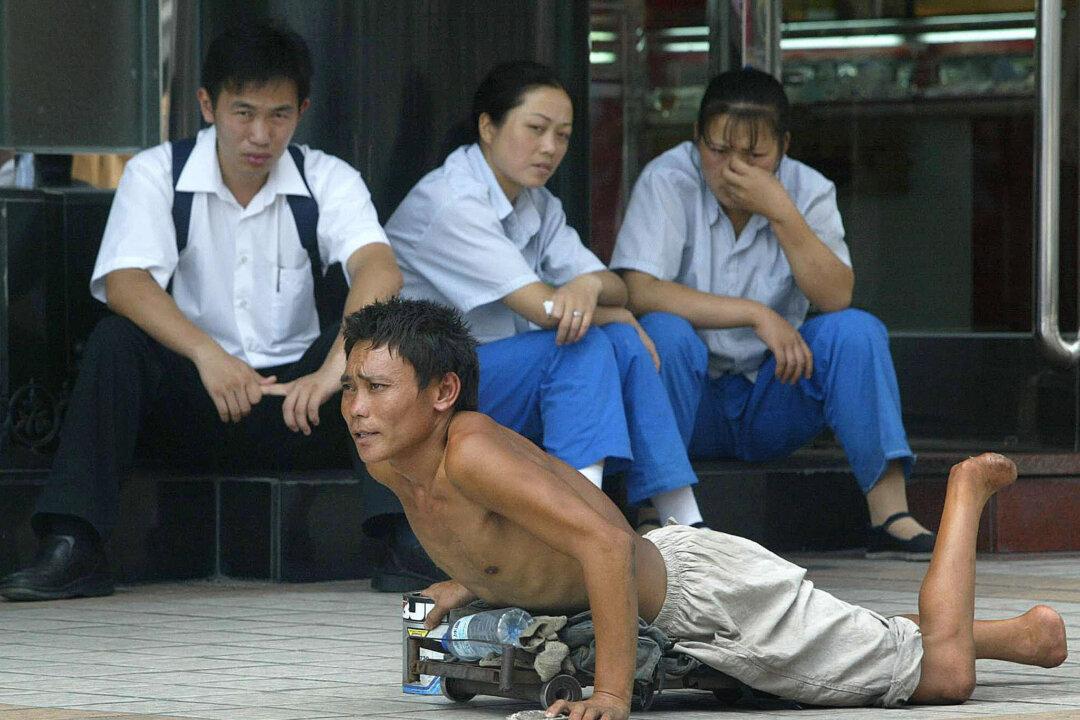 Chinese Gangs Said to Break Limbs to Make Children Beg