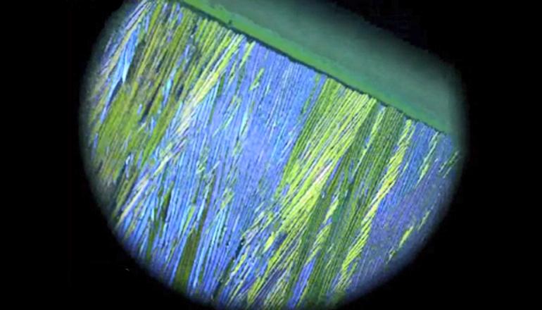 ‘Squeegee’ Method Lets Team See Tiny Crystals Form