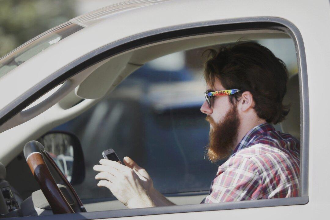 Driver Distraction a Growing Peril on Canada’s Roads