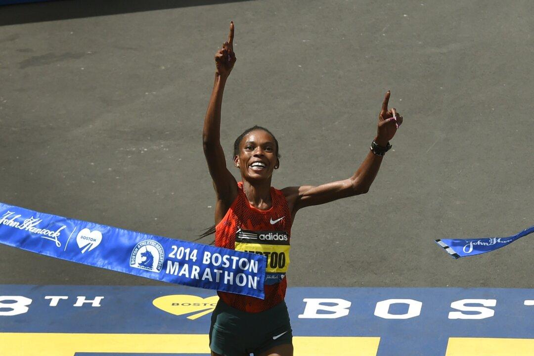 Jeptoo Repeats as Women’s Boston Marathon Winner With Record Time