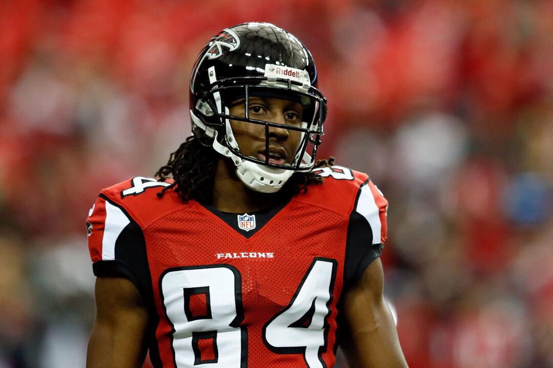 Tyrone Moore Jr., Roddy White Brother Dead: Moore Shot Outside James Island, SC Nightclub