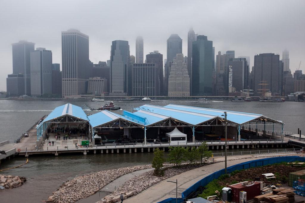 New Sports Complex and Beach With Smashing View in Brooklyn