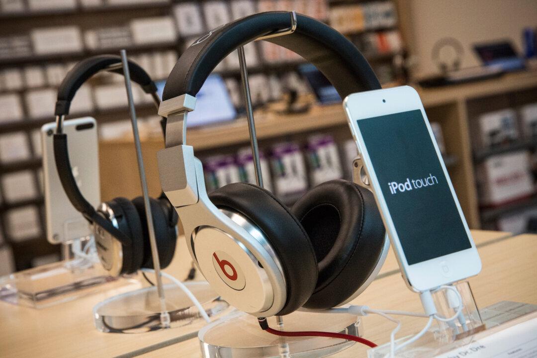 Apple Pays $3 Billion for Beats’ Talent
