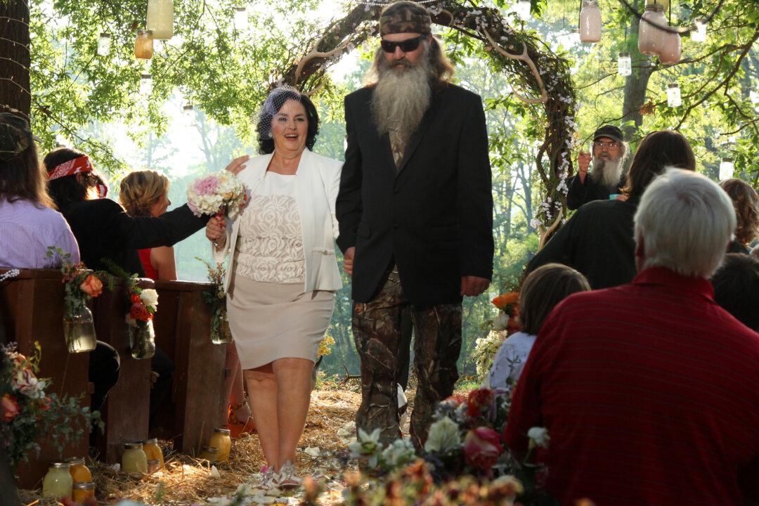 ‘Duck Dynasty’ Phil Robertson’s Wife, Miss Kay, Explains Why She Didn’t Leave Him After He Cheated and Abused
