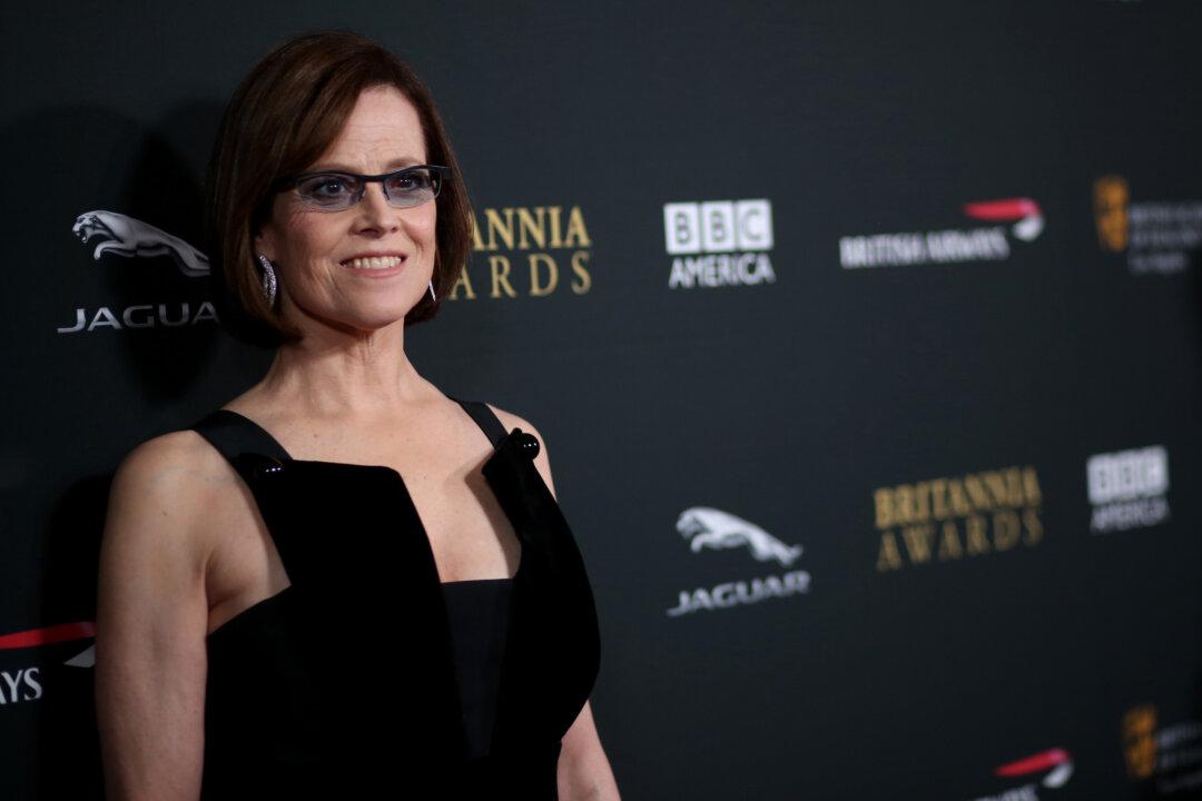 Avatar 2 News: Sigourney Weaver Will Appear in Sequel Even Though Character Died