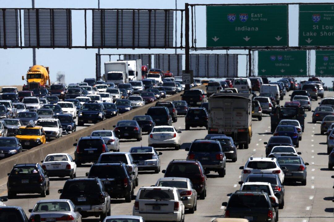 38 Million Expected on Roads for Memorial Day Weekend