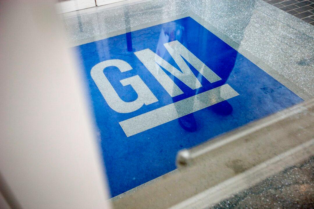 Chevrolet Bolt: GM Plans Affordable 200-Mile Electric Car in 2017