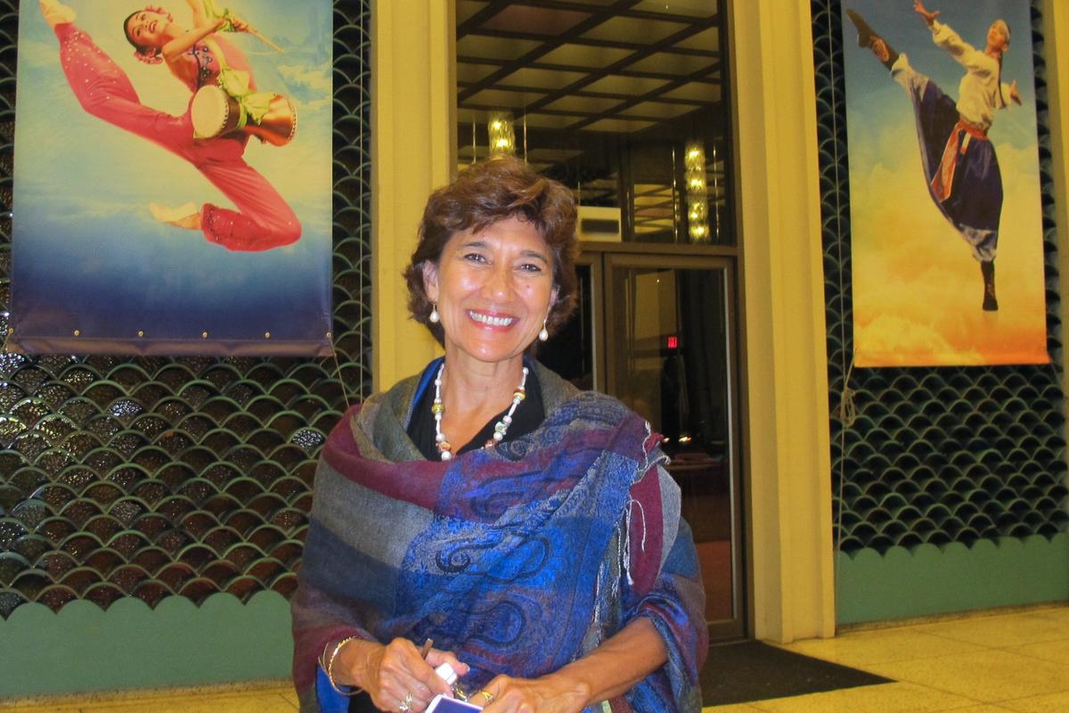 Former Official Calls Shen Yun ‘Very Profound’