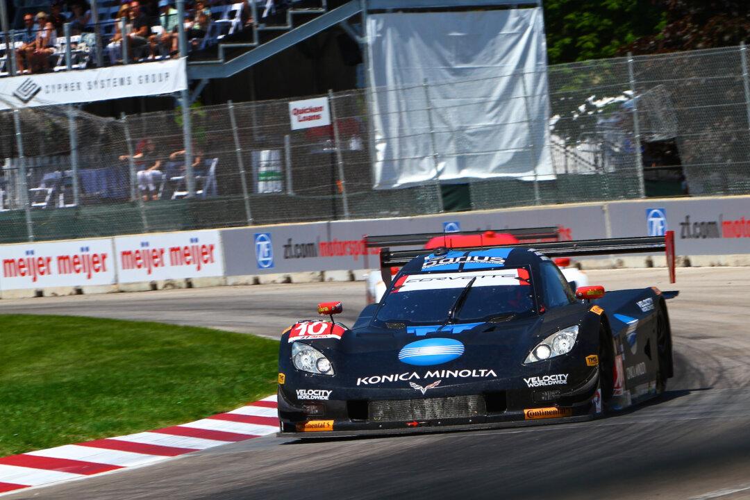 Taylor Brothers Take Last Lap Win, Points Lead at Tudor Chevrolet SportsCar Challenge