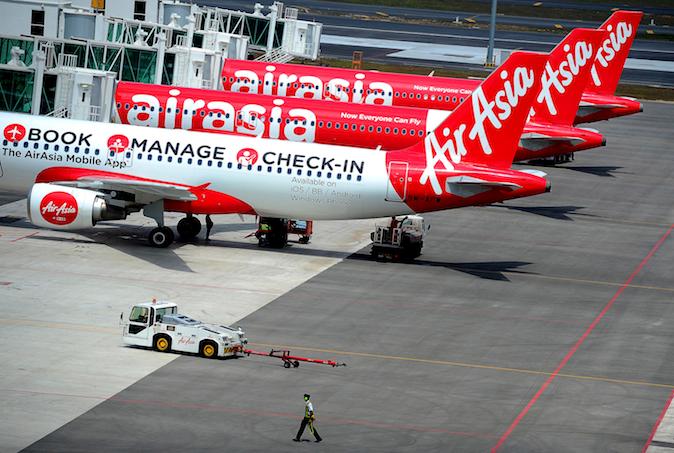 Belitung Island Crash? Report Claims Plane Crashed Off East Belitung Timur, Indonesia; AirAsia Flight QZ-8501 Search Resumes