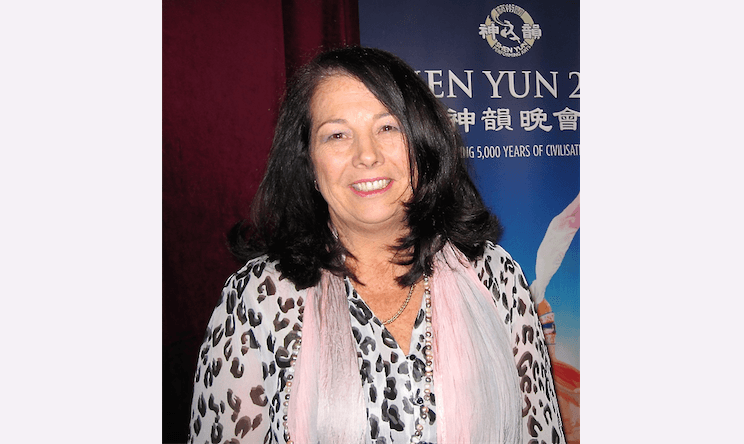 West Australian Artist Sees a Palette of Colour in Shen Yun