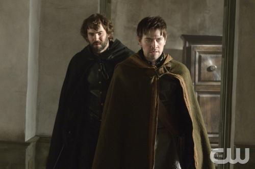 Reign TV Show Season 1 Finale Spoilers: ‘Thing in the Woods’ Finally Revealed (+Photos)