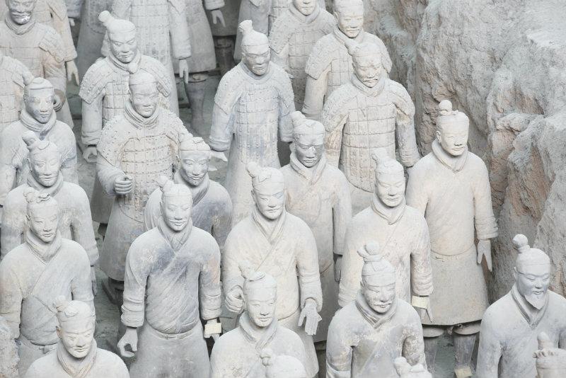 Archaeologists Discover Tombs of Terracotta Army Builders in China