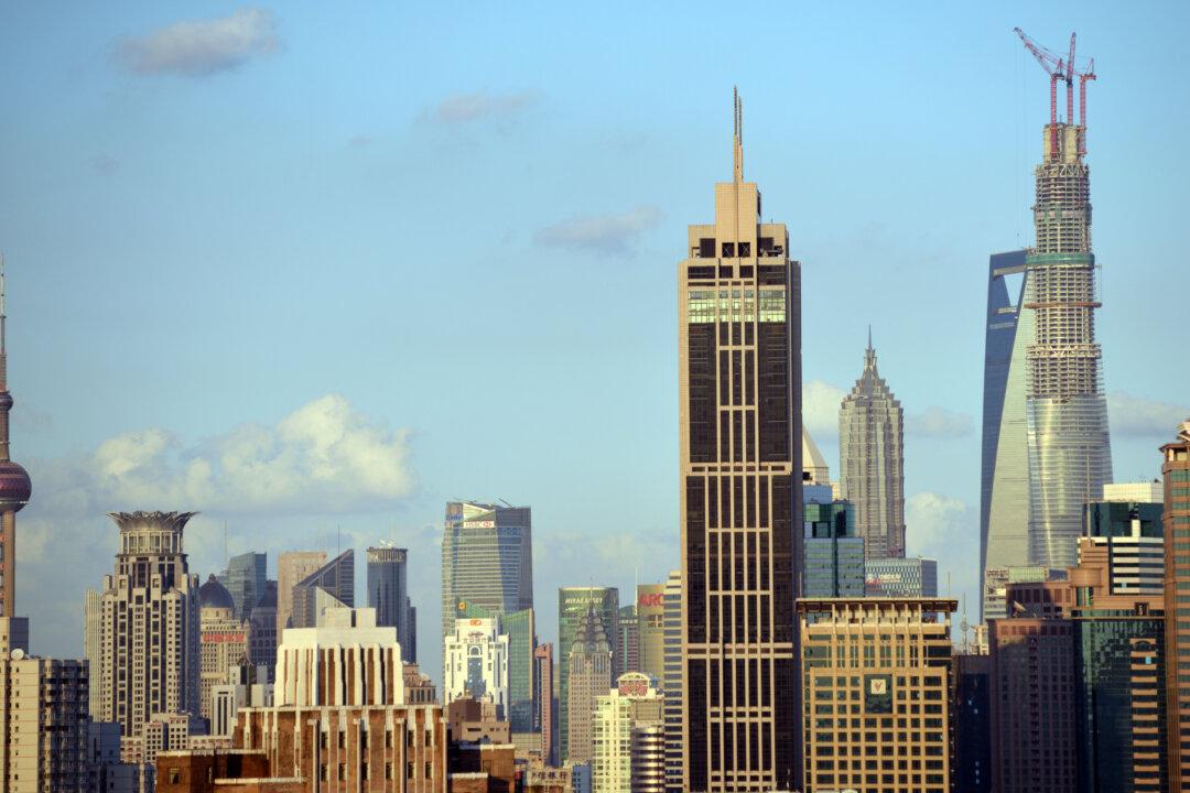 China Props Up Slumping Housing Market