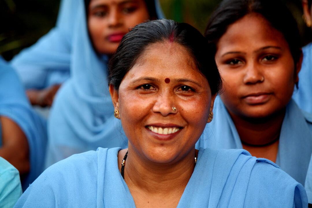 Indian Toilet-Cleaners Break Free From Centuries-Old Caste