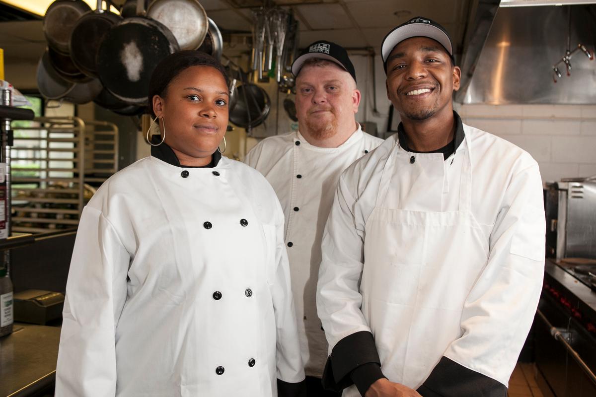 Wards Island’s Homeless Dine on Fine Cuisine