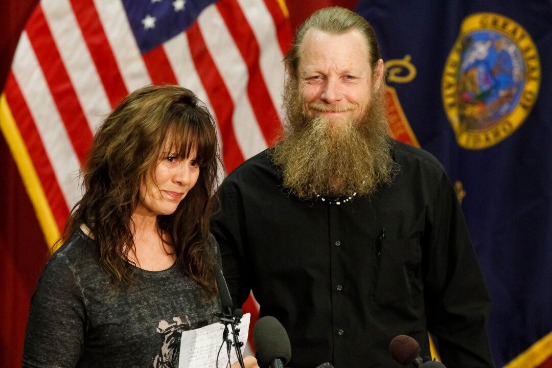 Parents Speak to Bowe Bergdahl Through Media
