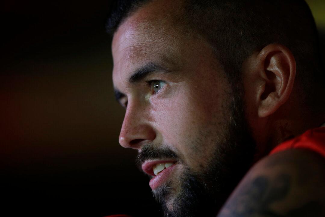 Steven Defour Red Card: Video of Play That Got Belgium Player Kicked Out of World Cup Game