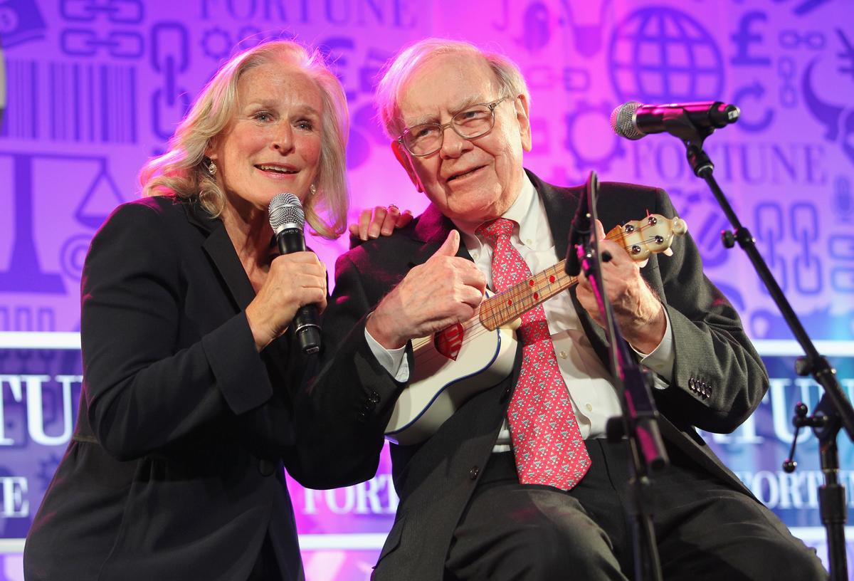 The View From Canada: Warren Buffett Is Not a Threat to Canada