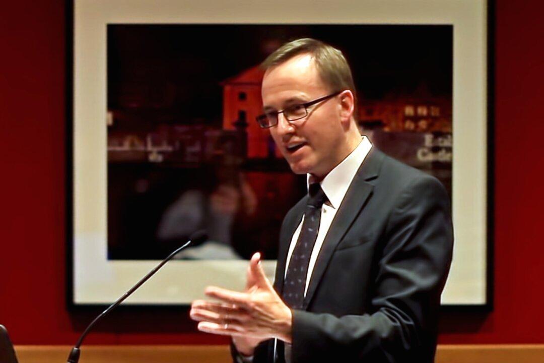 Human Rights Commissioners Call for More Pressure on China Over Rights Abuse