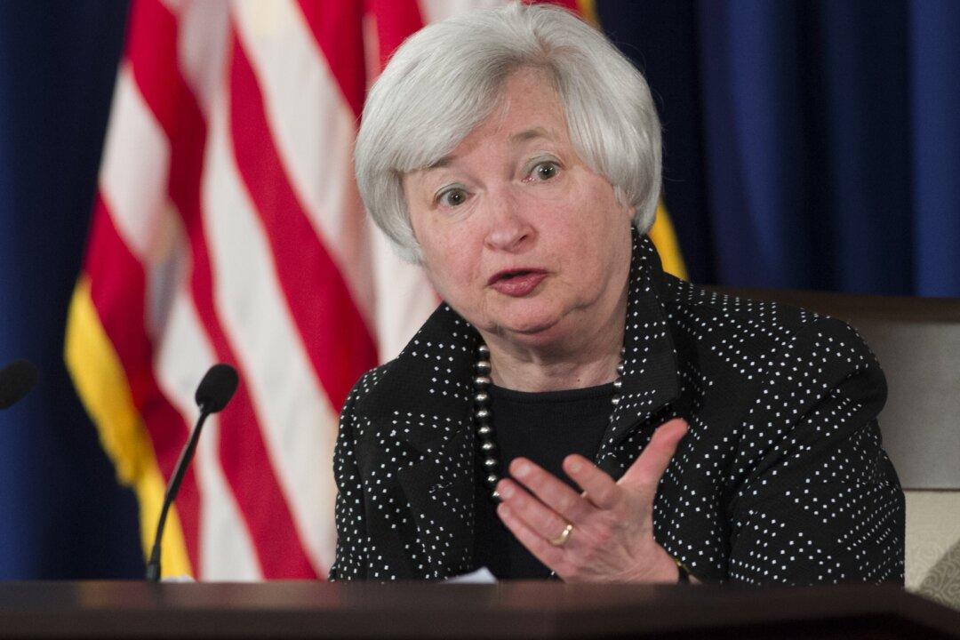 Why the Fed Keeps Tapering Despite Low Growth