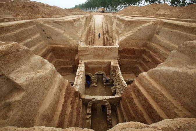 More Than 100 Han Dynasty Tombs Discovered in China