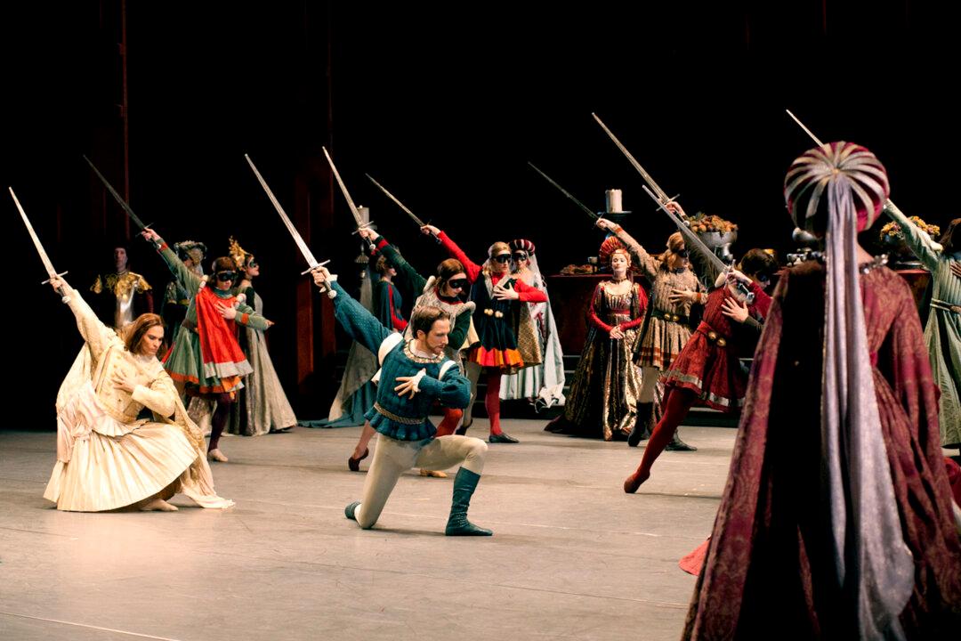 Etienne Lavigne Sheds Light on Tybalt