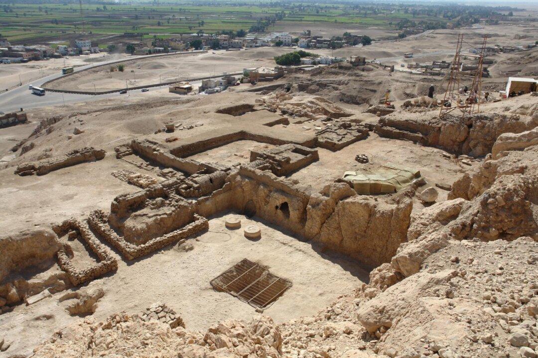 4,000-Year-Old Elite Tomb Unearthed in Luxor, Egypt
