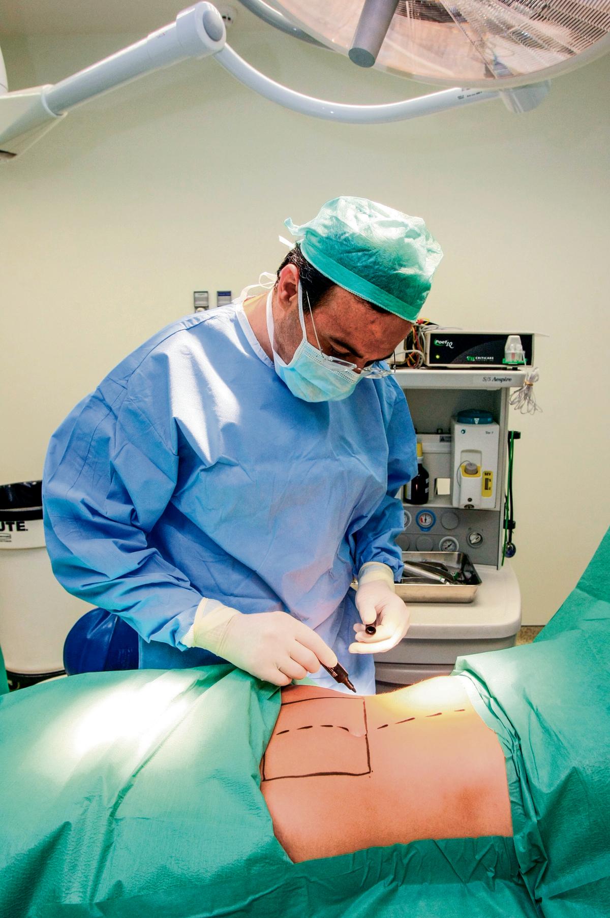 What Plastic Surgeons Say About Cosmetic-Surgery Tourism