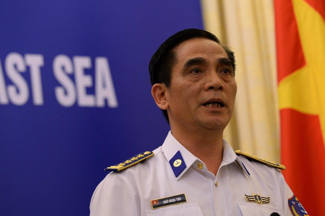 Chinese Oil Rig Departs, Tensions Remain