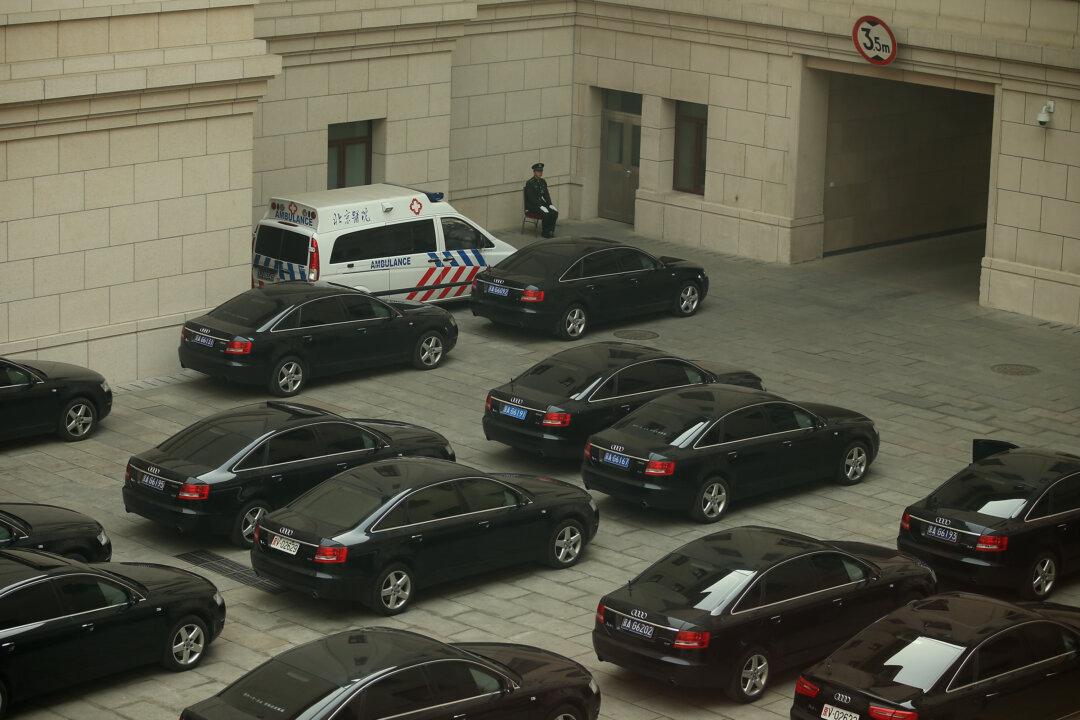 Chinese Officials Told: Hand Over the Car Keys