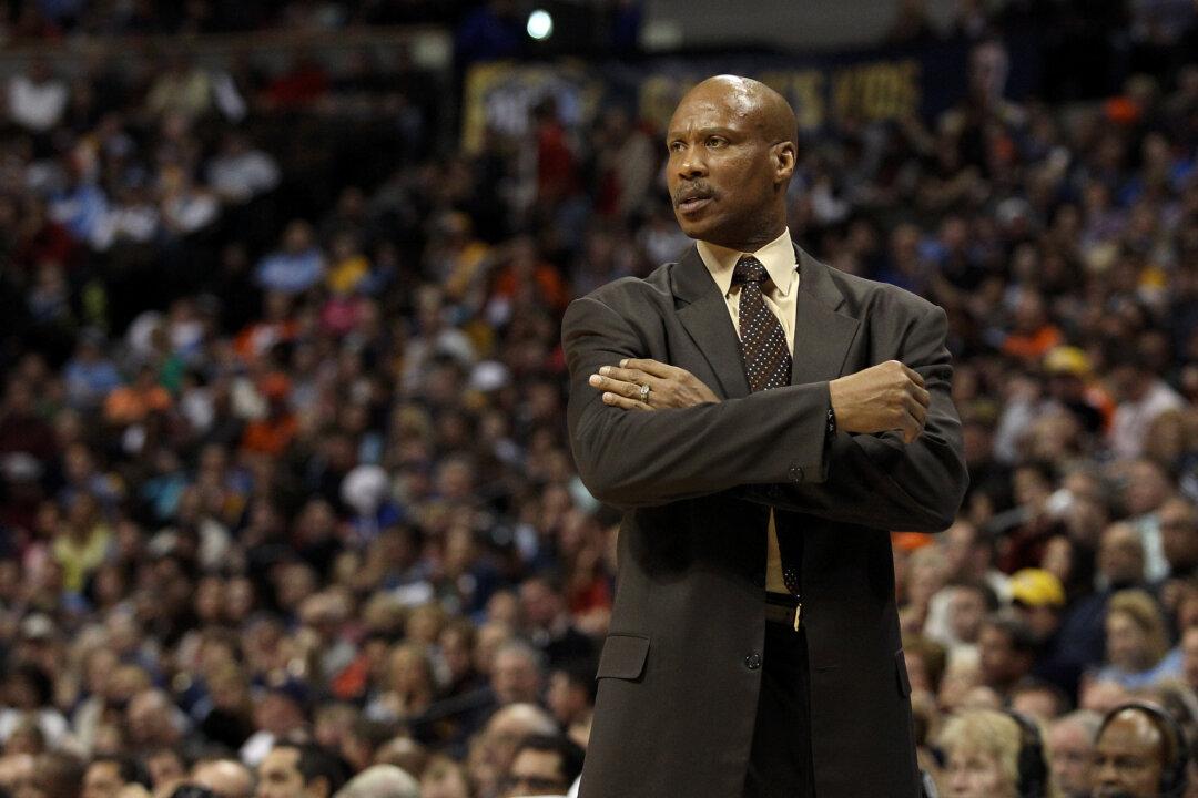 Lakers Coach Search Rumors: Byron Scott Offered Job, Report Says
