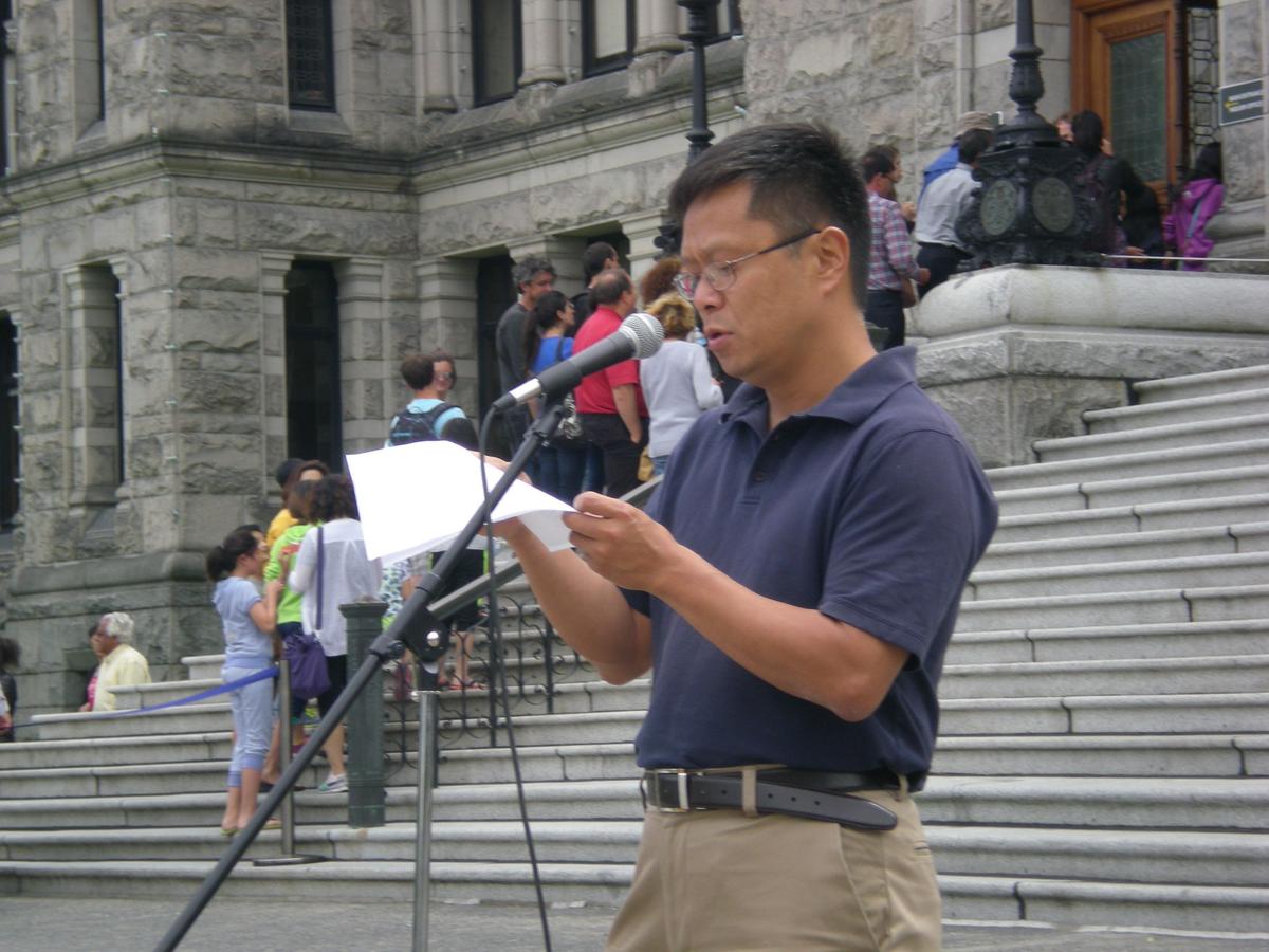 Canadian Seeks Sister’s Release and End to Persecution