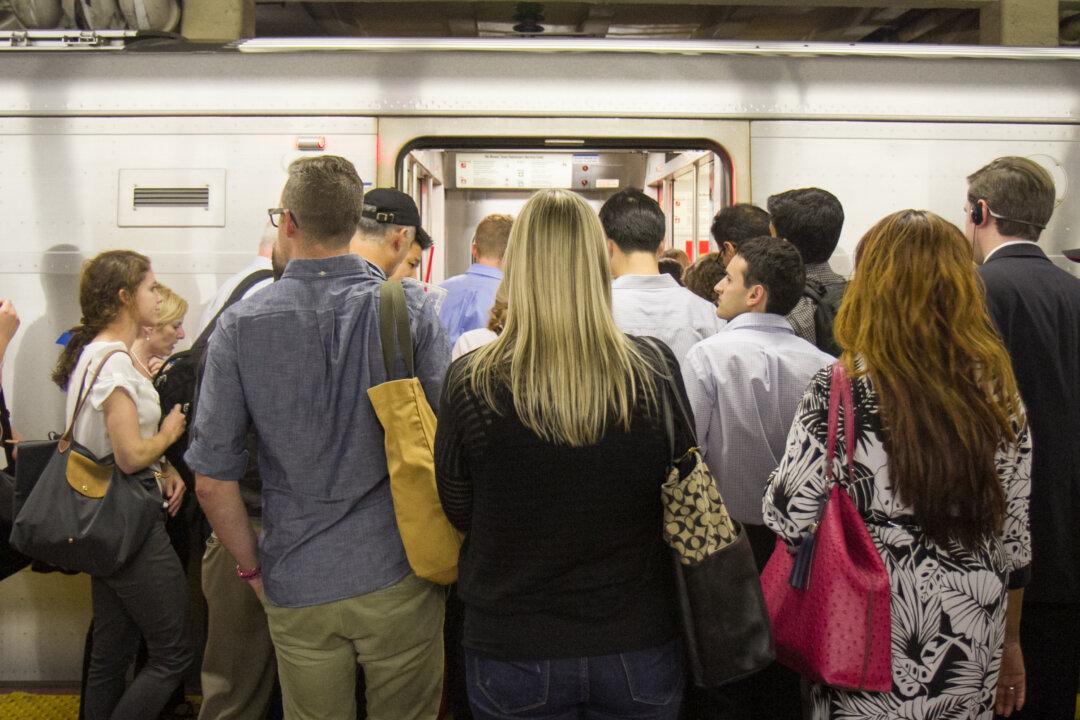 Advocates Urge New Yorkers to Support Transit Tax Breaks