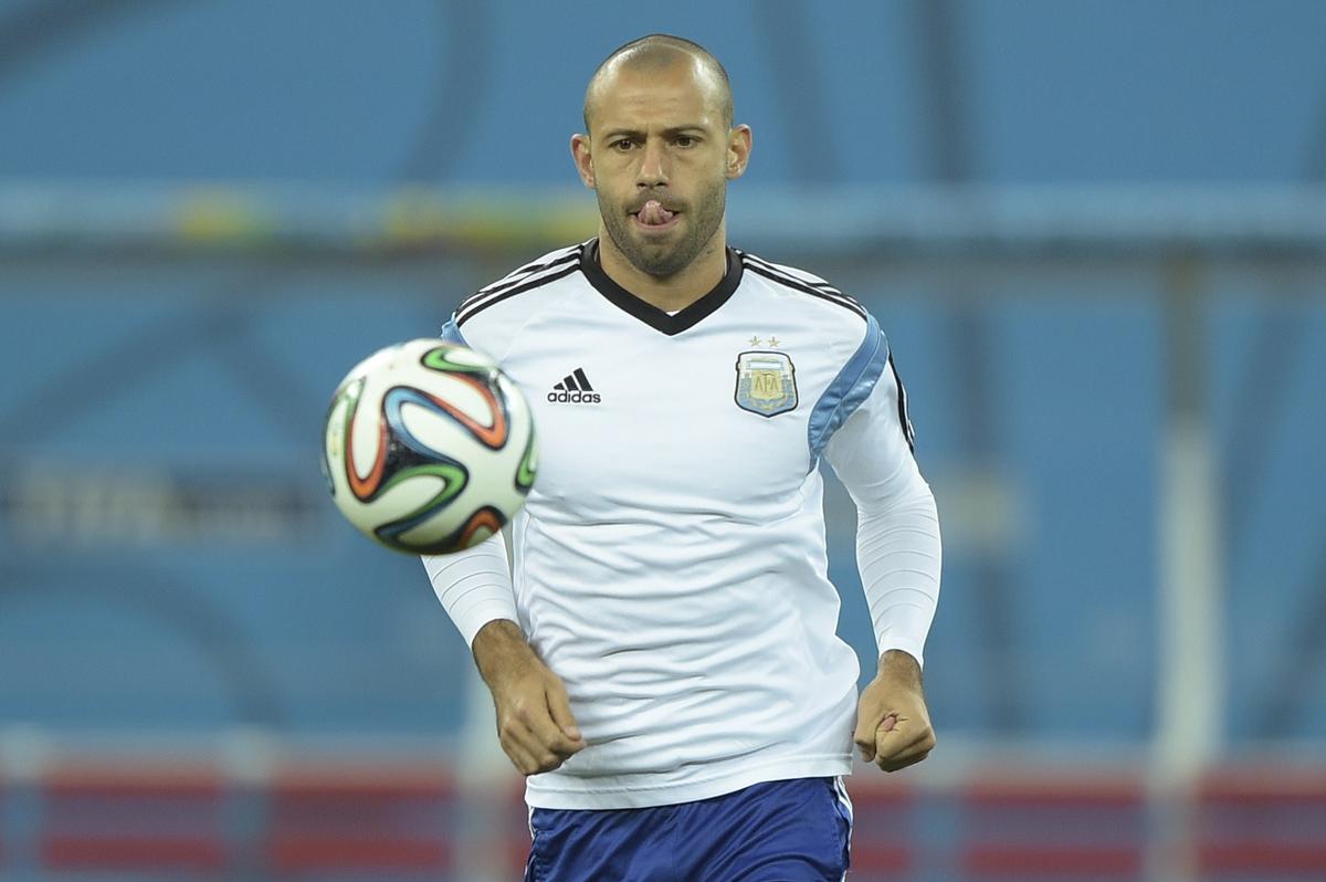 Javier Mascherano Liverpool Return? No, Barcelona Midfielder Staying at Camp Nou