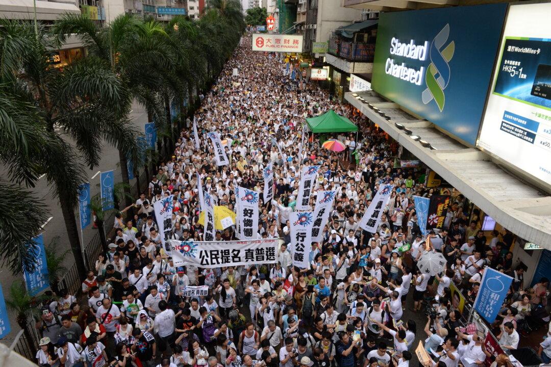 Hundreds of Thousands March for Democracy in Hong Kong
