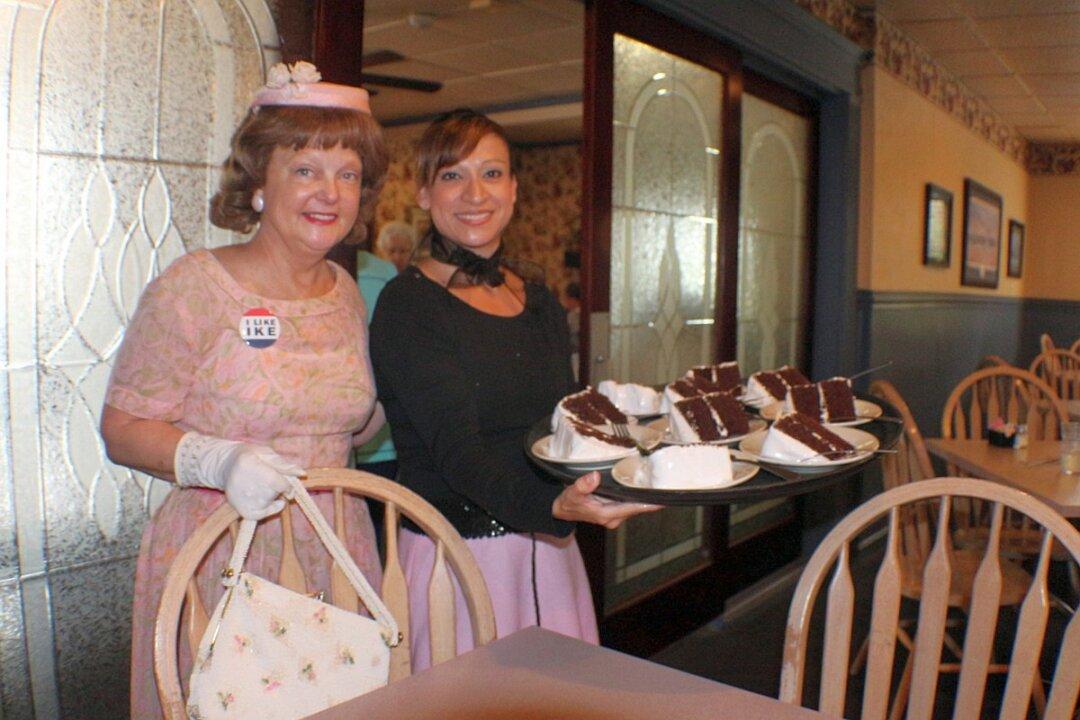 Mamie Eisenhower Lives