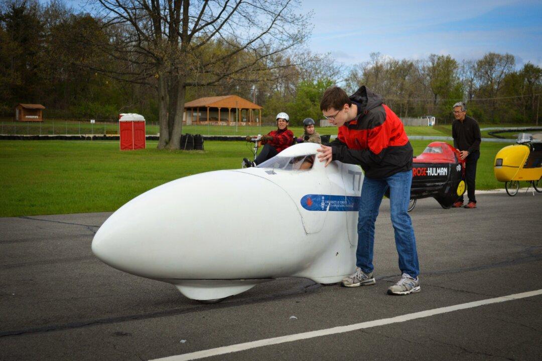 Team Known for Human Powered Helicopter Aims for Land Speed Record
