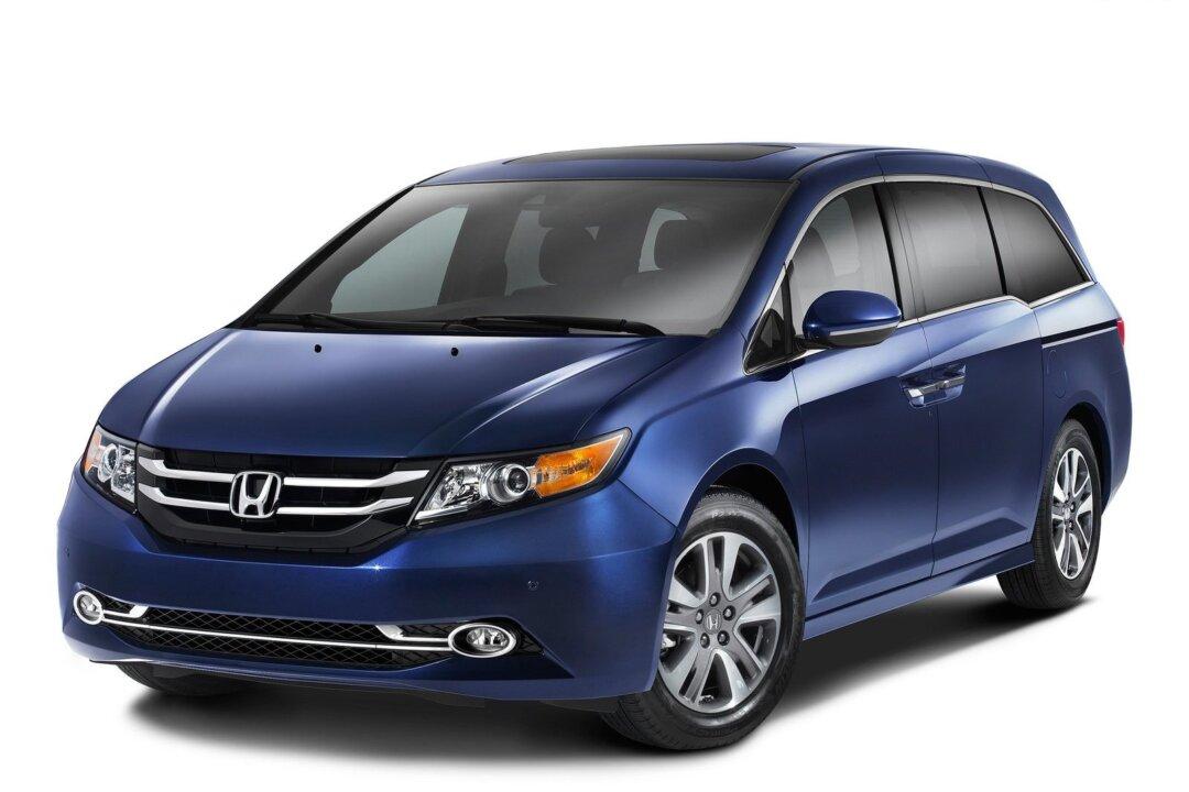 Honda Odyssey Is the Go-To Bus for the Child-Endowed