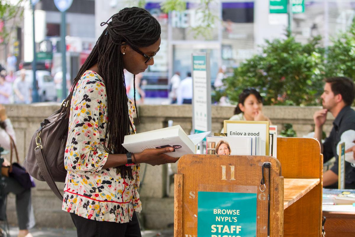 New York Public Library on 42nd Street Opens Outdoor Reading Room