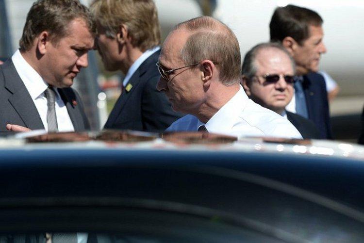 Russia’s Putin Sends Travel Sanctions “Boomeranging” Back to EU