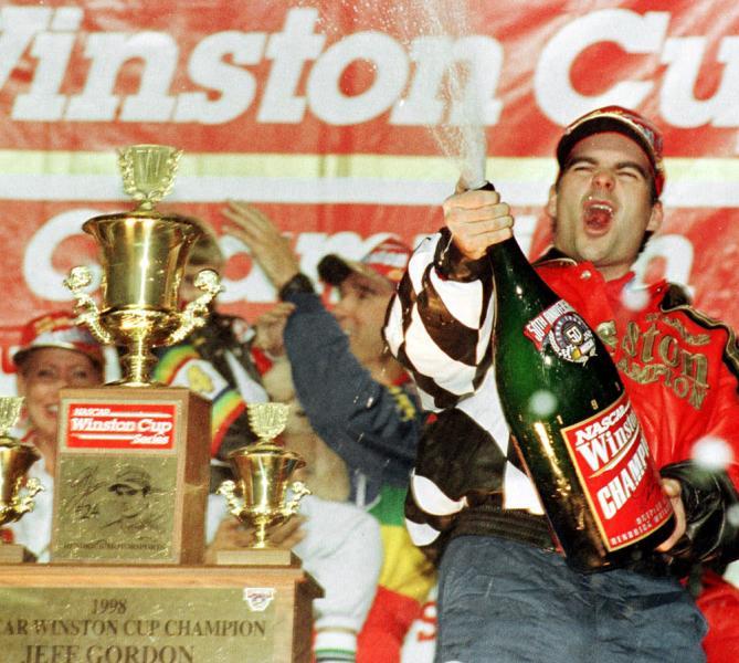 Jeff Gordon Having Another Championship-Caliber Season