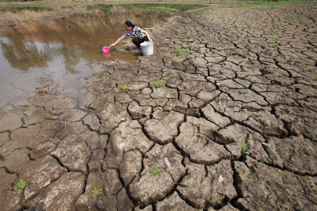 China’s GDP Growth May Fall Below 3 Percent Amid Severe Drought, Power Crunch: Economist
