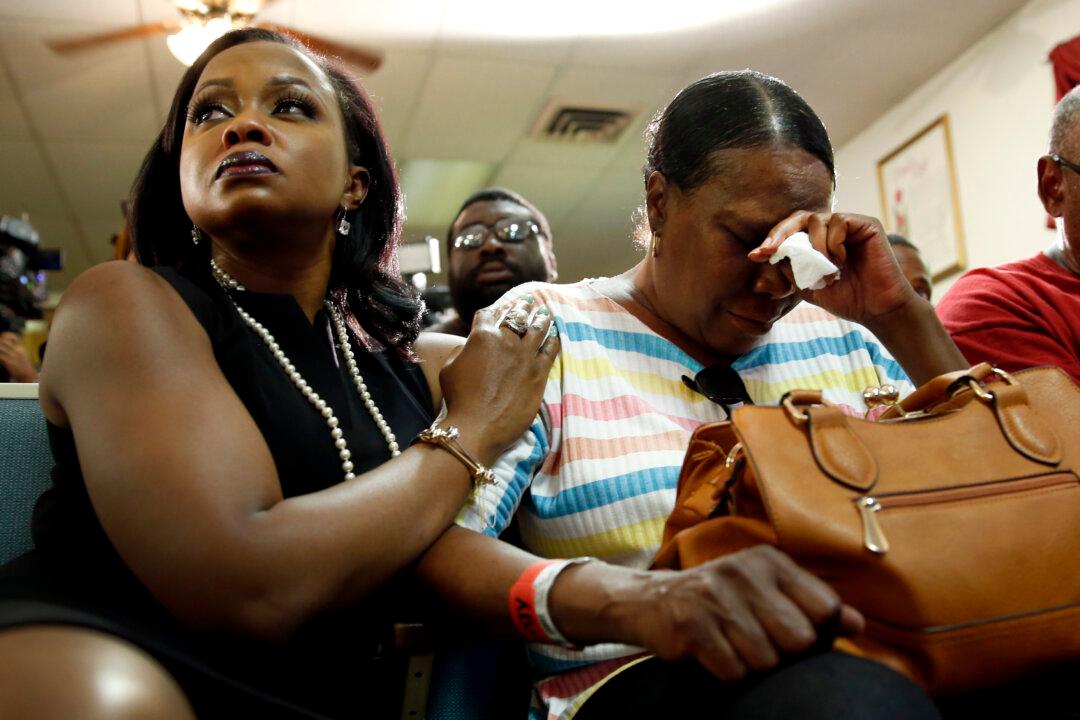 Real Housewives of Atlanta Season 7: Apollo Nida-Phaedra Parks Rift Revealed in Court Documents, Report Says