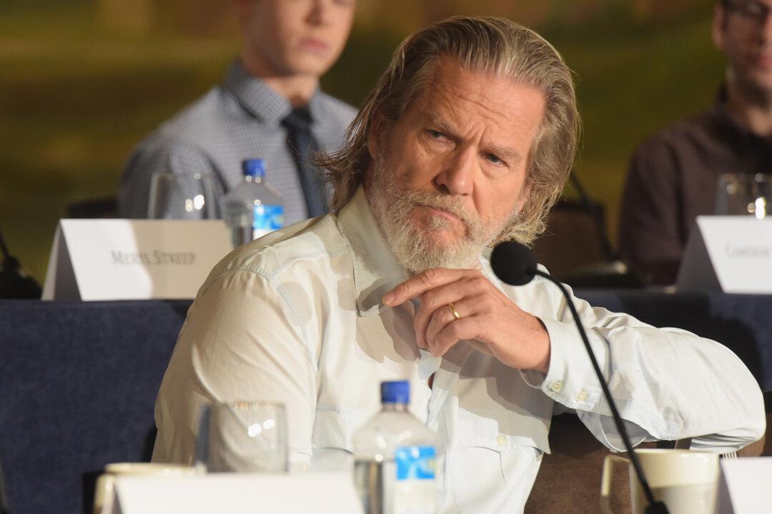 Jeff Bridges Describes 18-Year Journey of Adapting ‘The Giver’