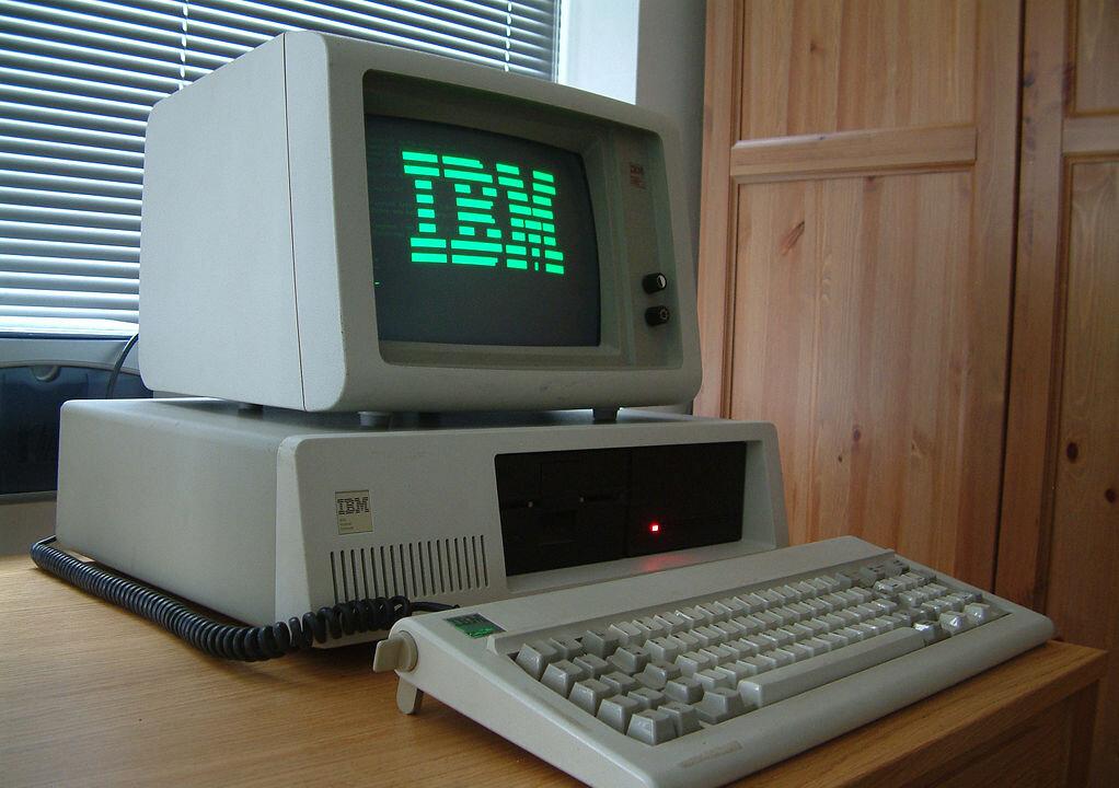 33 Years After Creating the PC, IBM Leaves It Behind in Favour of the Cloud