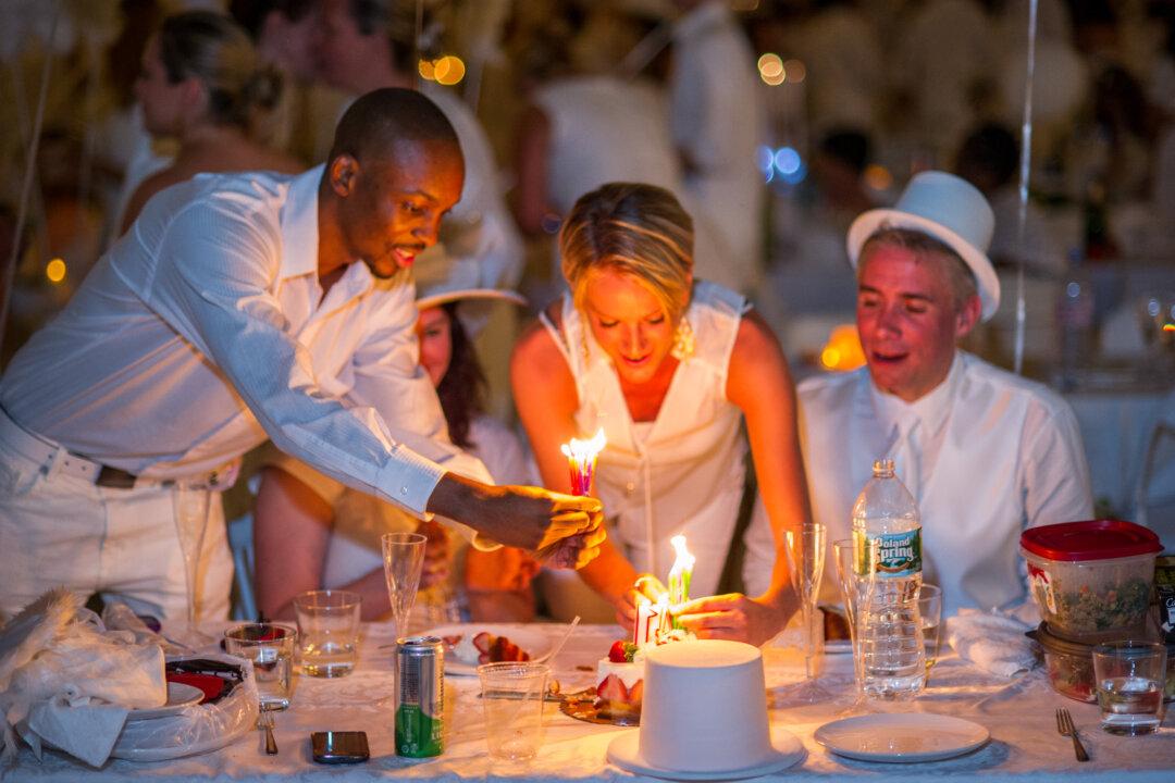 Dîner en Blanc Returns to New York